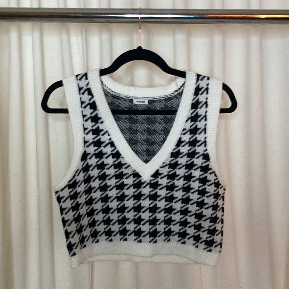 Garage houndstooth sweater vest